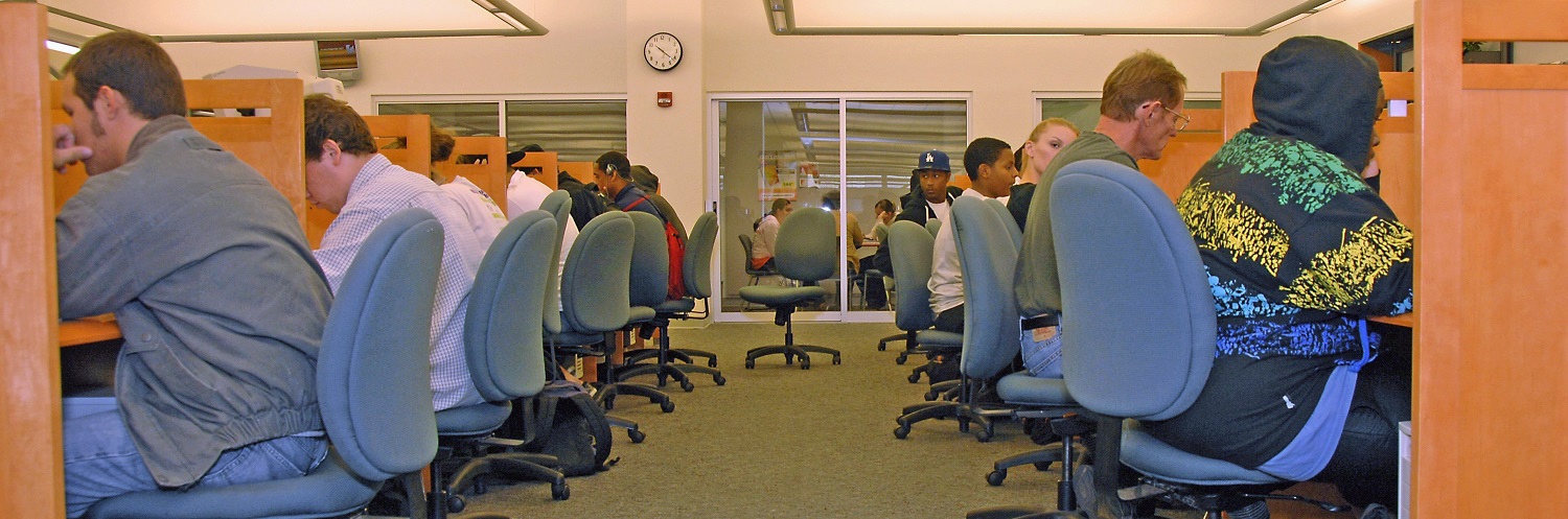 students at first floor library computers